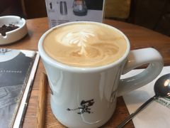 拿铁-雕刻时光咖啡馆(交大店)