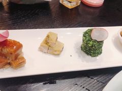 龙井三品-柒园·三十年创意杭帮菜(龙湖滨江天街店)