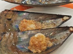-粤盛海鲜平价店(洛溪食街店)