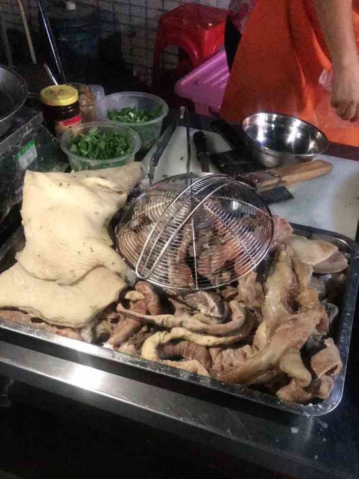 海宴牛杂-"[薄荷]环境:环境的话,就路边摊咯,不."-大众点评移动版