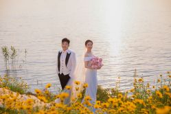 -蒙太奇婚纱摄影(万达店)