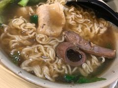 -大师傅粥品(埃华街)