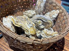 -蚝堡海鲜·威海菜·海肠捞饭·烧烤·亚洲吃蚝公司(幸福门店)