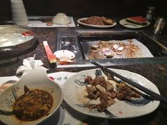 -阪尚皇·原切牛排·烤肉火锅自助(北京路店)