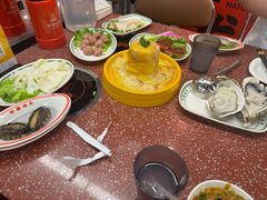-四囍码头海鲜烧烤自助火锅(外滩南京东路悦荟广场店)