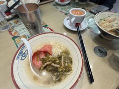-源记粉面茶餐厅