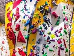 -问山MountQuest攀岩馆