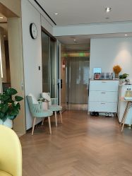 -慢脚印孕产中心(园区国金店)