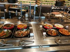 -圣丰索菲特·2 On 988 Café 自助餐厅