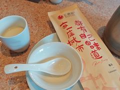 -红樱桃·欢乐餐厅(太原里店)