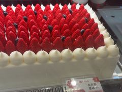 -花花卷卷·鲜食蛋糕(泉屋店)
