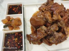 -老周家酱卤猪蹄私房菜(克拉玛依西街店)
