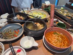 -云海肴·汽锅鸡·云南菜(天山百盛优客店)