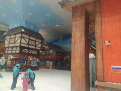 -长沙湘江冰雪世界