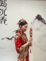 -懿沉香中式嫁衣礼服秀禾服龙凤褂马来褂旗袍总店