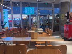 -老乡鸡(上海白玉兰广场店)