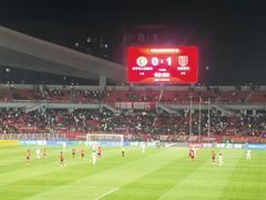 -铁西体育场