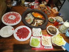 奔驰锅-大话三城重庆火锅(万科天誉店)