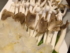 -润泽园椰子鸡(汇一城店)
