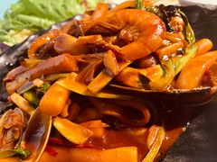 海鲜炒年糕-本家韩国烤肉(青岛万象城店)