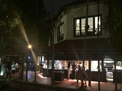 -河内西湖莲花自助餐厅