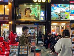 -BHC炸鸡(明洞总店)