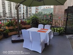 -深圳富苑皇冠假日套房酒店