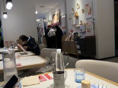 -必胜客(璞丽中心店)