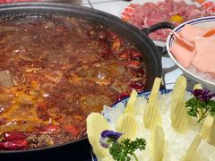 -旧街市鲜货老火锅(大光路店)