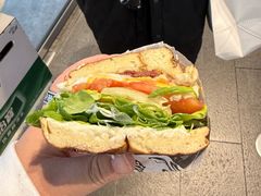 -HOLY BAGEL(苏河店)