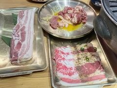 -青瓦餐厅·生鱼片·韩园烤肉(西塔店)