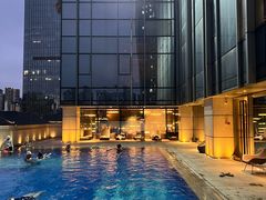 -珠海拱北口岸富华里中海雅高铂尔曼酒店