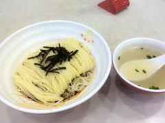 -珊珊小笼馆(康定路店)