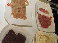 -洪焱重庆老火锅(万福花园店)