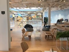 -猫的天空之城概念书店(北戴河蔚蓝海岸店)