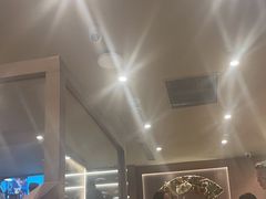 -霸王茶姬(上海恒基名人店)