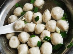 水丸汤-群众牛肉小点(蚵仔煎)