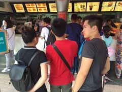 排队-麦当劳(海洋公园店)