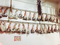 -阿婆情腊排骨火锅(金虹路店)