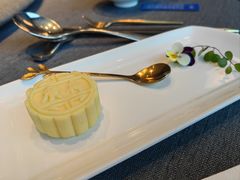 燕窝绿豆糕-广舟(千禧店)