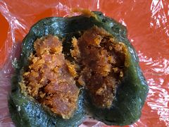蛋黄肉松青团-知味观(湖滨总店)