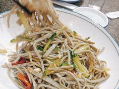 -两路口面庄·重庆小馆(东四十条店)