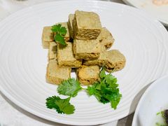 -品悦酒店(三林古镇店)