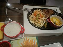 -豪客来牛排(西昌大巷口月城广场店)