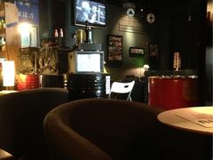BEETLE&nbsp;IN&nbsp;A&nbsp;BOX-等待戈多Waiting For Godot(交道口店)