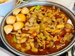 -彭记铁锅肥肠(东四总店)