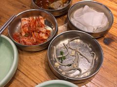 -韩景台烤肉(八大处店)