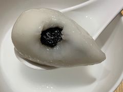 芝麻汤圆-朱新年·苏式汤团·面点(北寺塔店)