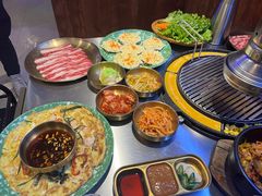 -釜山火炉·海鲜烤肉(紫藤路店)