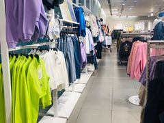 -H&M(华润万象城店)
